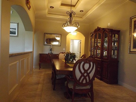 5th image of 146 Alvarez Ct