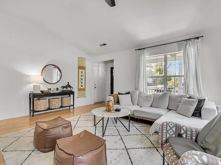 2045 Arundel Pl — Photo 16