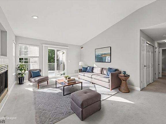 3rd image of 80 Wentworth Rd