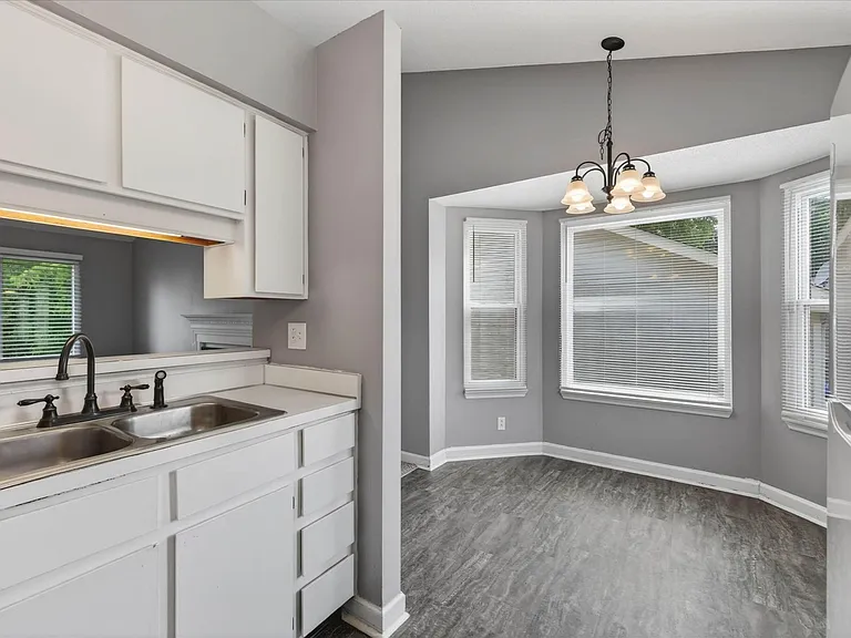 91 Grassmire Dr — Photo 15
