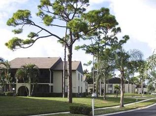 424 Pine Glen Ln APT B-1, Greenacres, FL 33463
