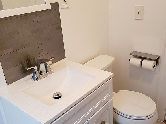 2nd image of 2023 Richland Ave