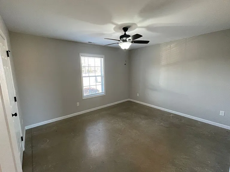 3829 Marietta Pl — Photo 6