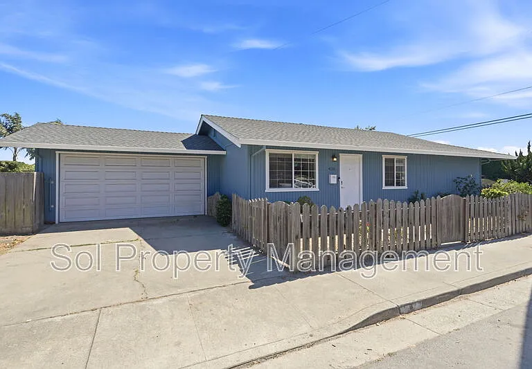 426 Swift St — Photo 1