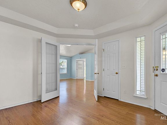 5th image of 503 N Coppertree Dr