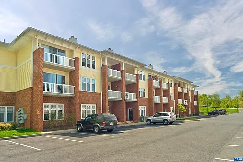 921 Catalpa Ter Photo 1