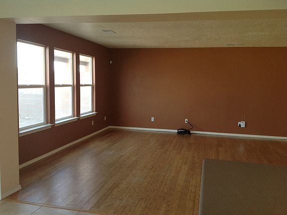 3rd image of 1116 Casa Roja Pl NW