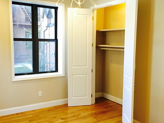 2nd image of 320 Empire Blvd APT 1M