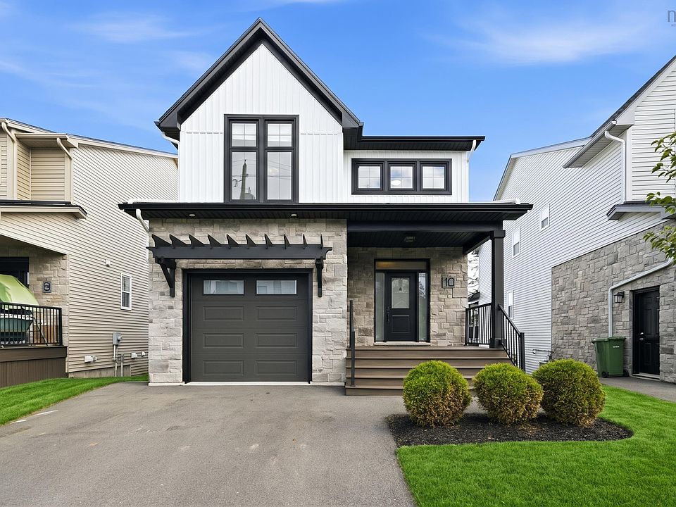 1st image of 10 Talus Ave