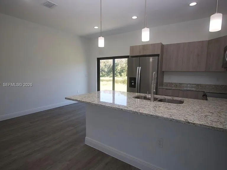 8004 Spice Ct — Photo 9