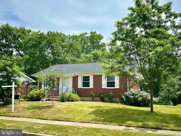 9103 Covered Bridge Rd, Parkville, MD 21234