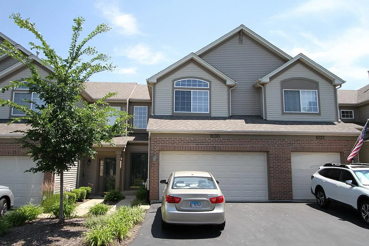 3 bed, 2.5 bath, 1650 sqft, $2,575 — Photo 1