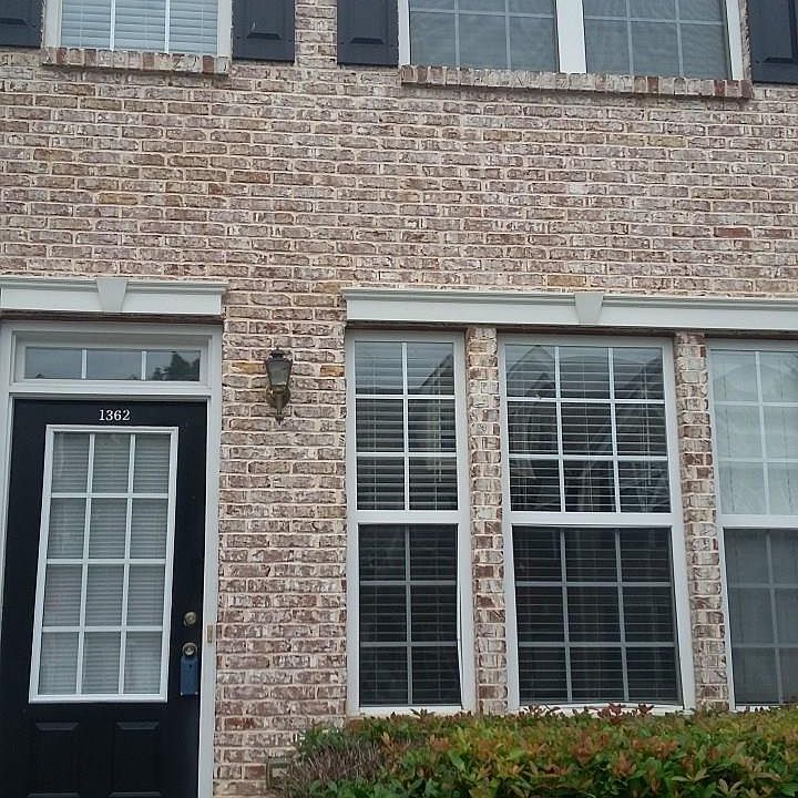 1st image of 1362 Penhurst Dr