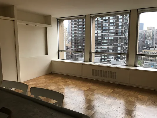 Rented by Owner | media 7