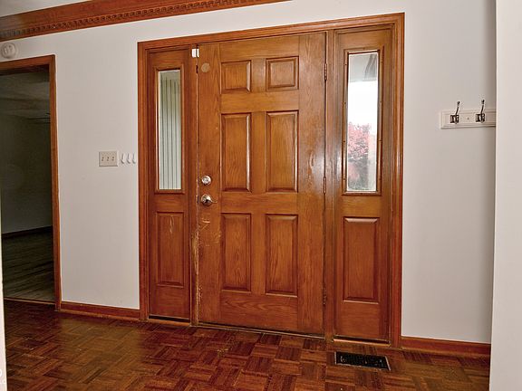 4th image of 1012 Hudson Bay Dr