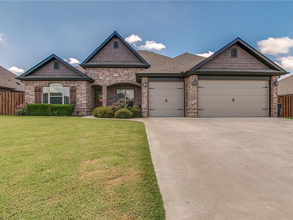 1st image of 6104 Sage Dr
