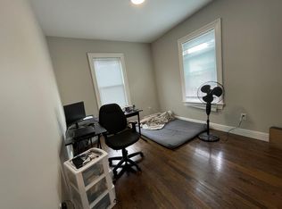 171 Hampshire St #3F, Cambridge, MA 02139
