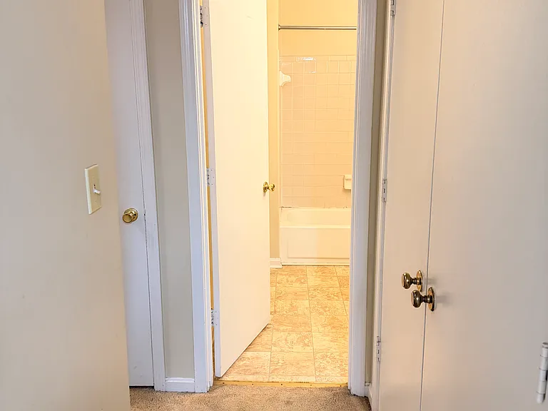 9804 Whipps Mill Rd #6 — Photo 7