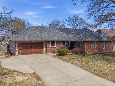 1702 E Beaumont St, Wichita, KS, 67219