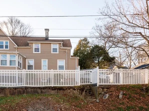 50 Lebanon St, Melrose, MA 02176