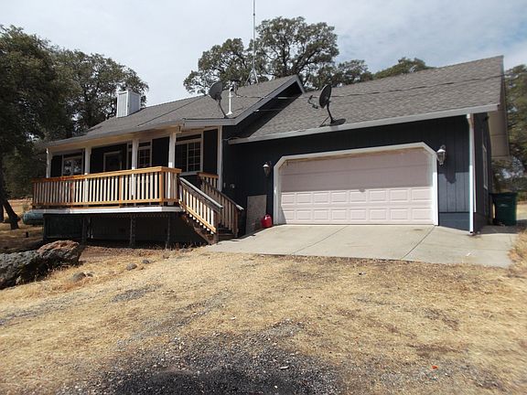 2nd image of 21565 Salsa Ct