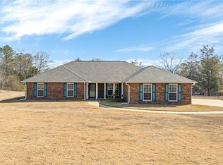 587 Chadwick Ln, Auburn, AL 36832