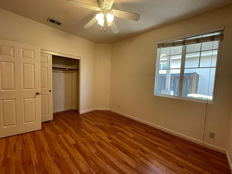 3976 Anastasia Ln — Photo 10