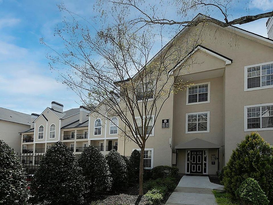 1st image of 3655 Habersham Rd NE APT 352
