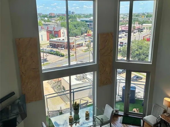 3311 Yupon St APT 605, Houston, TX 77006