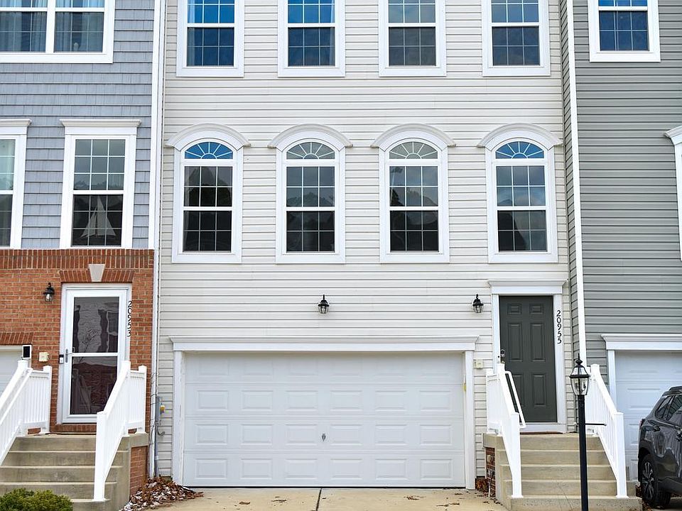 1st image of 20955 Brunswick Ln