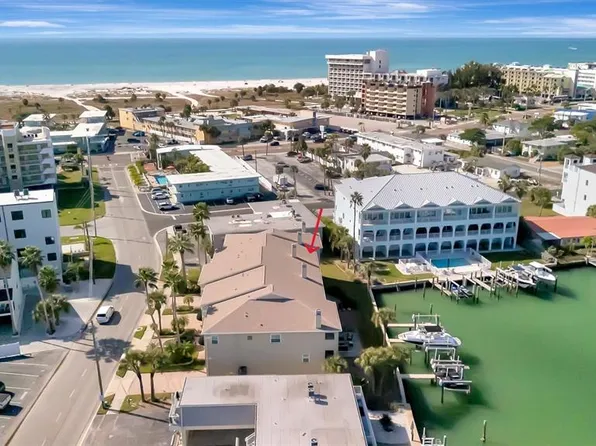 152 117th Ave #2, Treasure Island, FL 33706