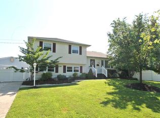 39 Gulph Mill Rd, Somers Point, NJ 08244