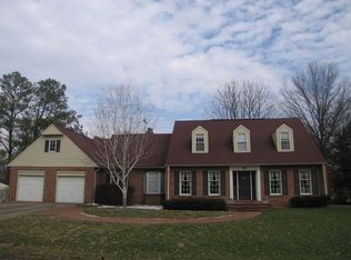856 Hampton Dr, Bowling Green, KY 42103