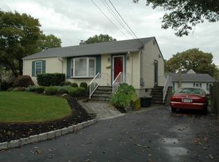 18 Atlantic Dr, Parsippany, NJ 07054