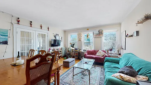 104 Toxteth St #4 Photo 1