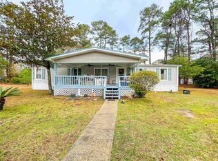 31 Islander Ct, Murrells Inlet, SC 29576