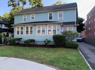 182 Atlantic Ave, Lynbrook, NY 11563