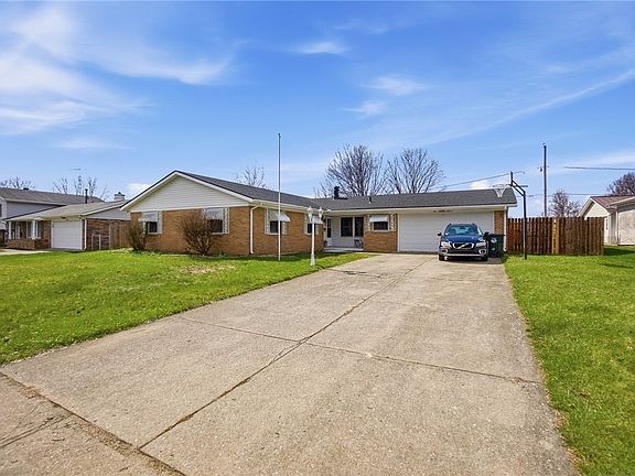 2nd image of 111 Villa Dr