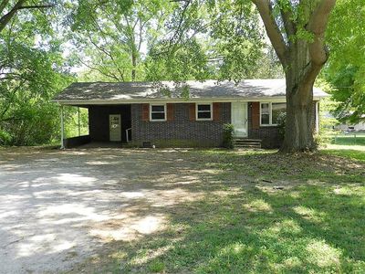 411 Colonial Ave, Gaffney, SC, 29340
