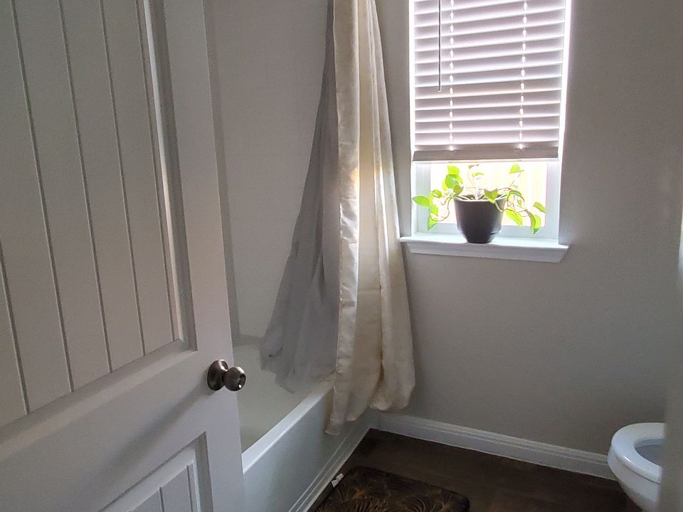 2nd image of 1613 Arborside Dr