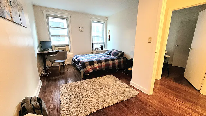 Rented by R New York | media 4