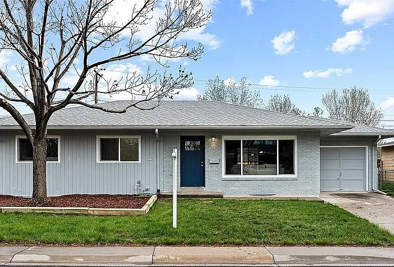 1314 Aspen St — Photo 1