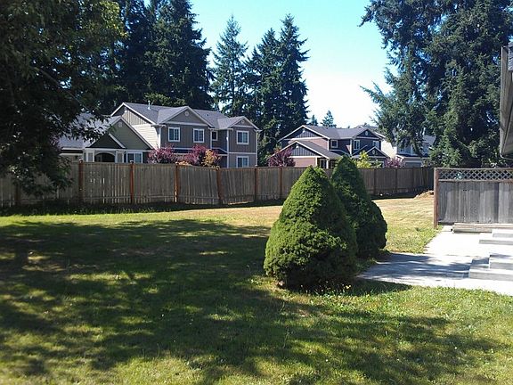 5th image of 16606 16th Avenue Ct E