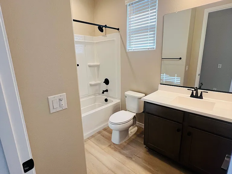 946 W Macaw Dr — Photo 25