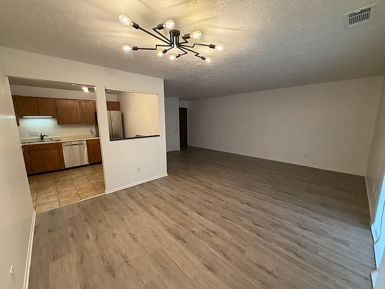 7214 Creekview Dr #3 — Photo 20