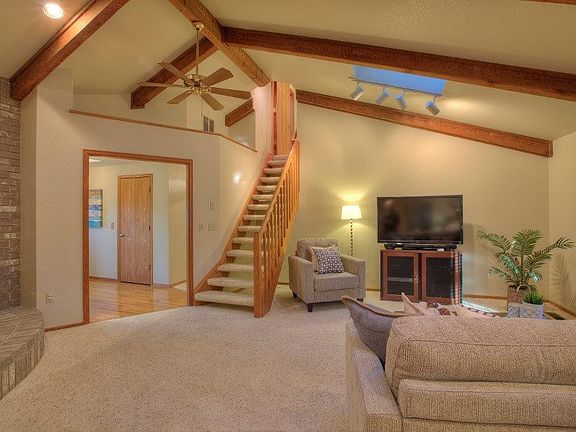 5th image of 5711 70th Avenue Ct W