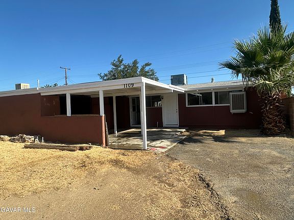 2nd image of 1109 W Avenue J6