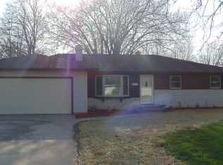 1184 Bonnie Dr, Menasha, WI 54952