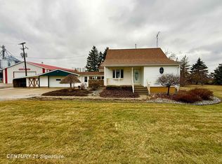 3705 N Beyer Rd, Saginaw, MI 48601