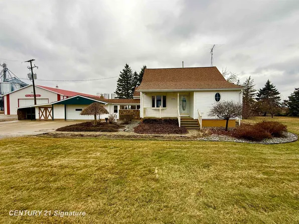 3705 N Beyer Rd, Saginaw, MI 48601